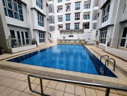 the-champagne photo thumbnail #18